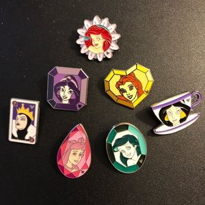 Disney Pins (lot of 7)